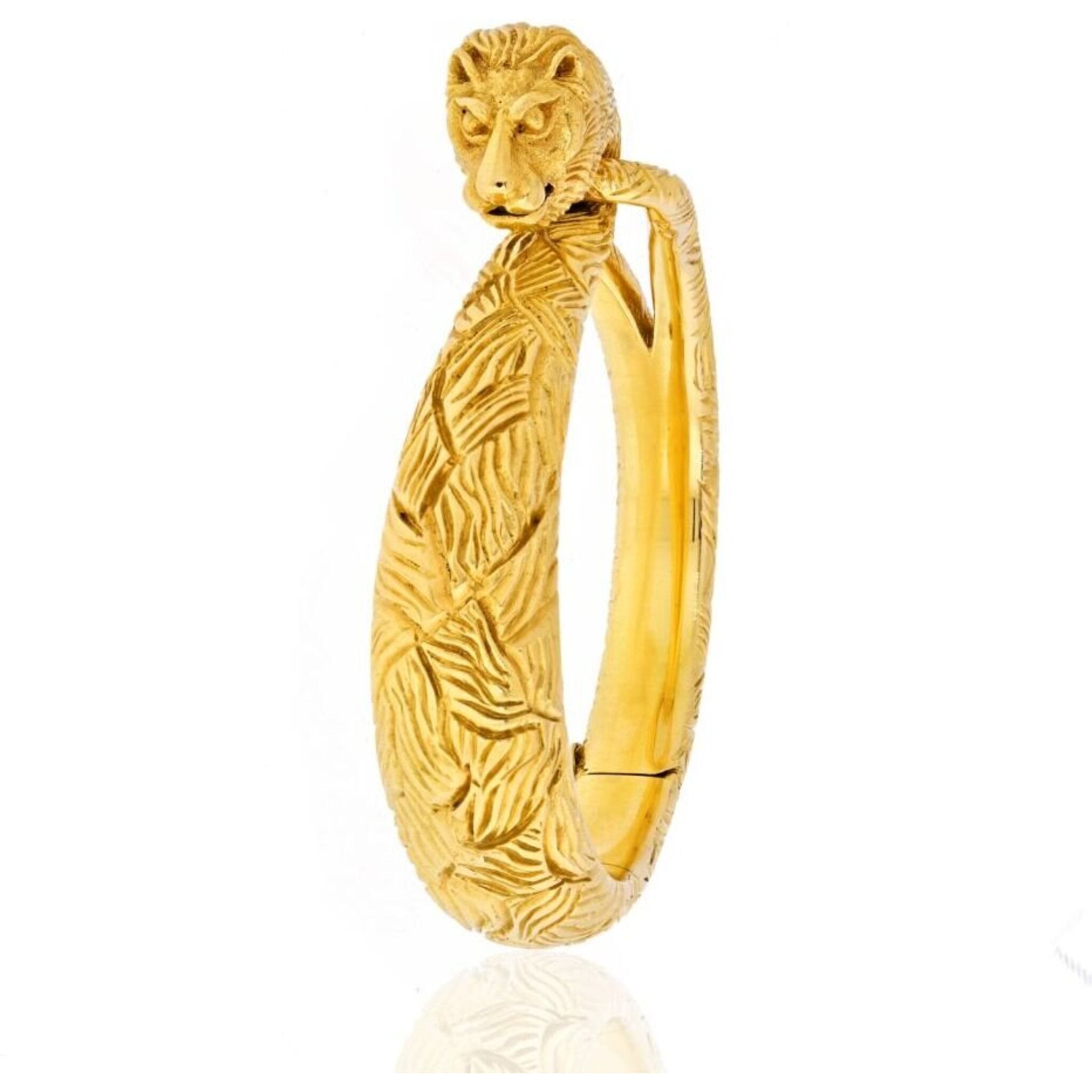 cartier 18k yellow gold carved lion bangle bracelet bracelets cartier rr6645 3 d97bd7c4 0676 4423 8bab 7df7e63974ac