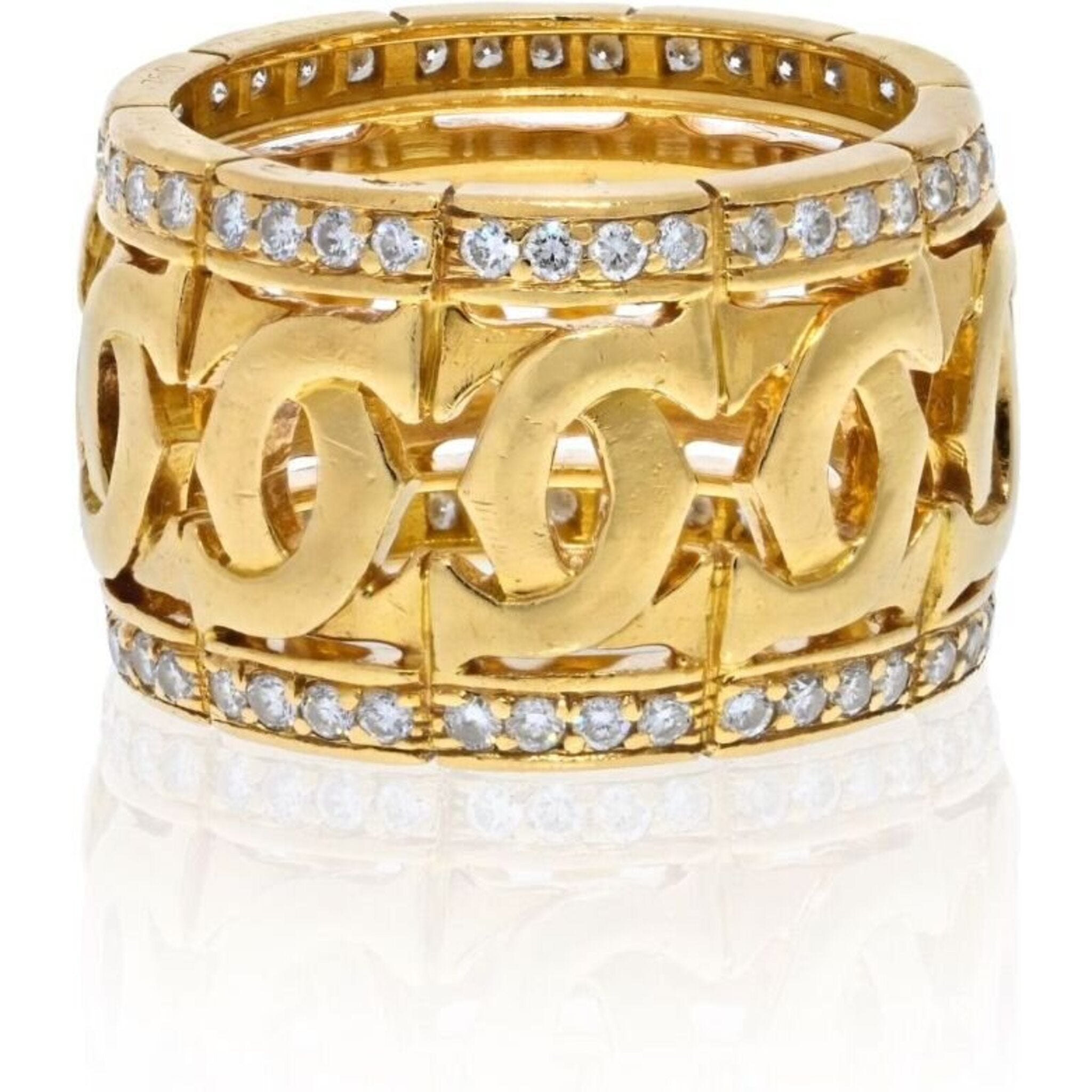 Trinity| Tri-Color Gold Three Band Rings | Cartier®