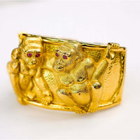 David Webb - 18K Yellow Gold Two Monkeys Cuff Bracelet