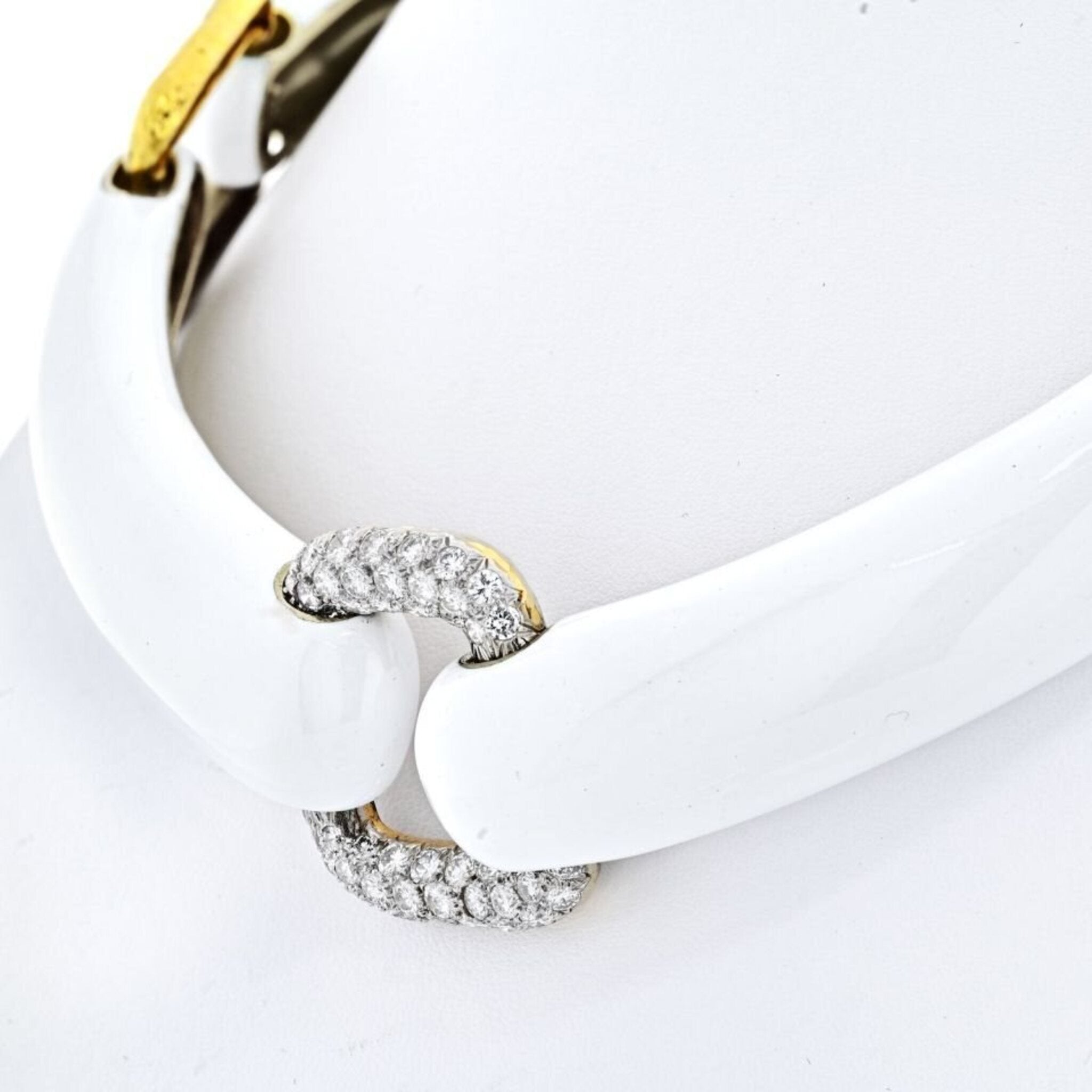 David Webb - 18K Yellow Gold White Enamel Gold And Diamond Linked Collar Necklace