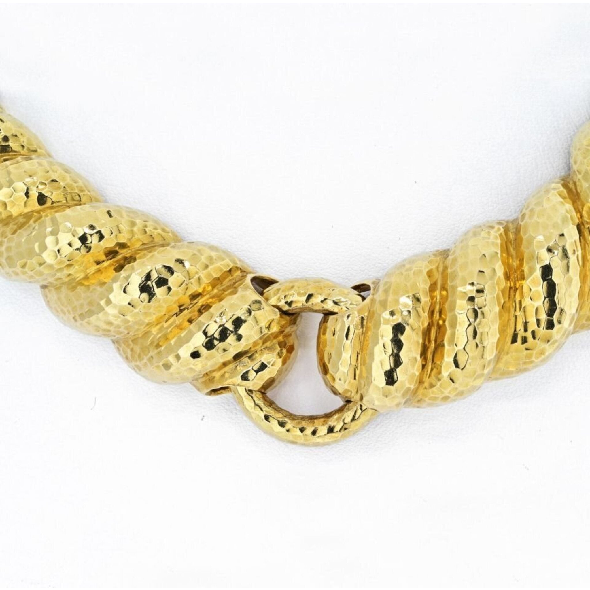 David Webb - Hammered F 18K Yellow Gold Necklace