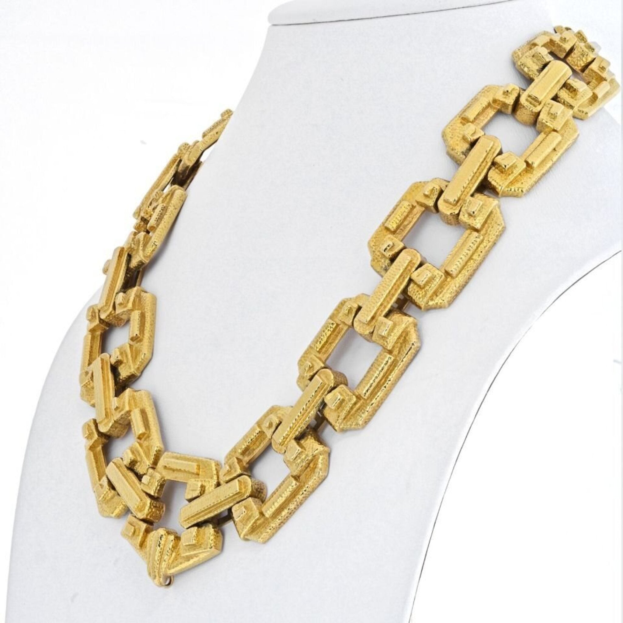 Roberto Coin Designer Gold 18K Yellow Gold Oro Classic Elongated Heavy Link Bracelet