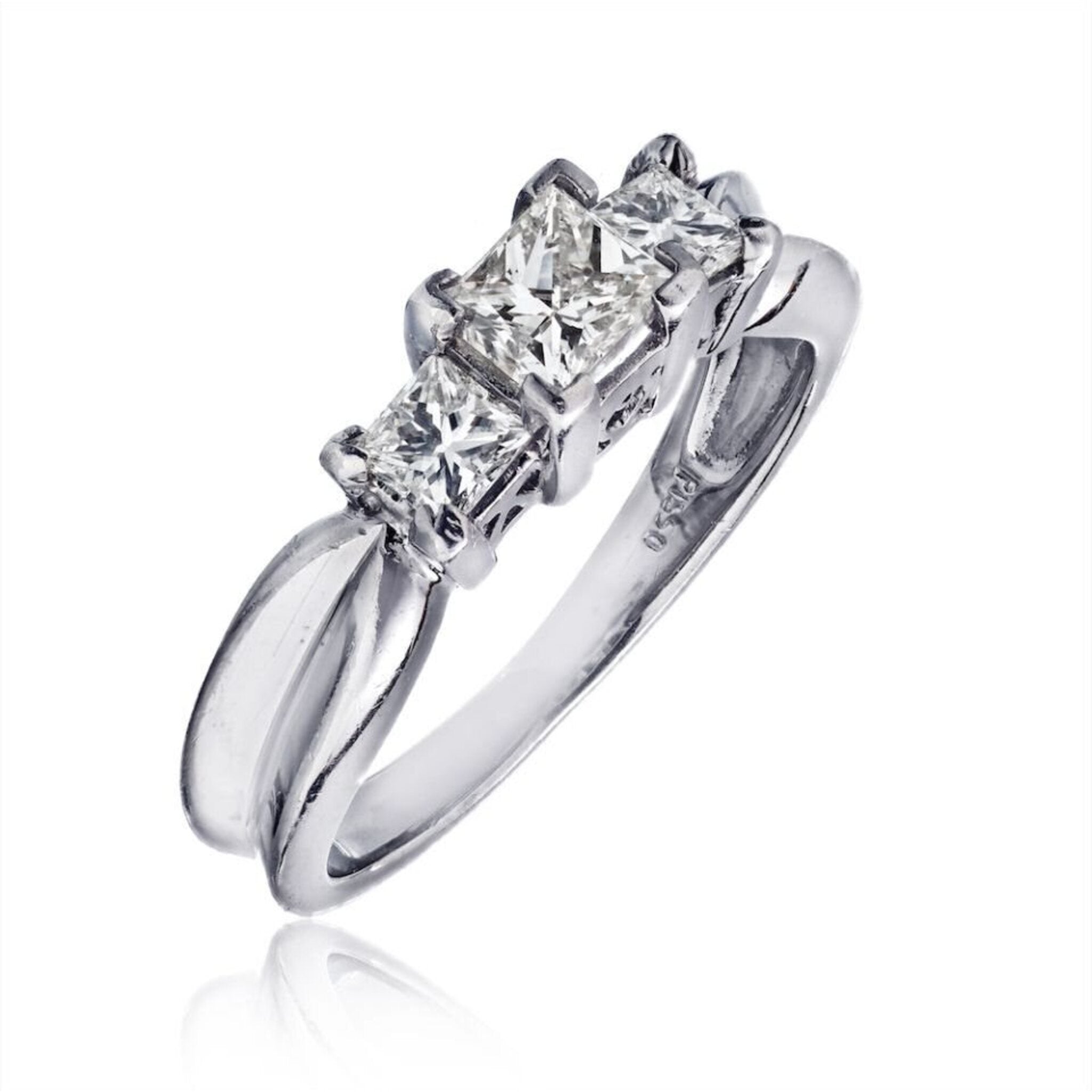 Platinum 0.75Carat Total Weight Princess Cut Diamond Three Stone Ring