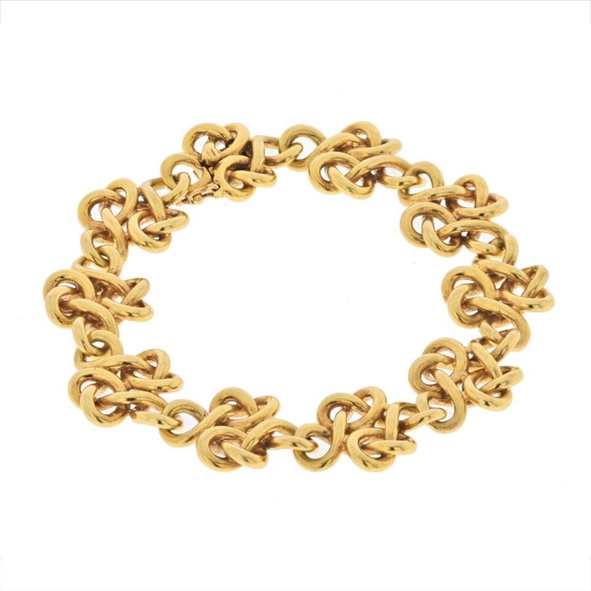 Shop Van Cleef & Arpels Vintage Alhambra Vintage Alhambra bracelet, 5  motifs (VCARA41400) by 7minds | BUYMA